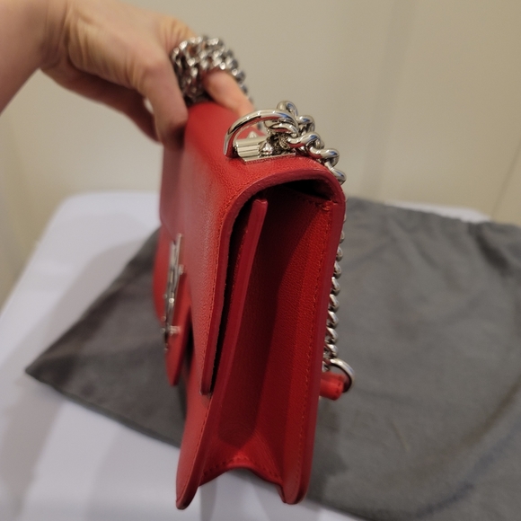 Alexander McQueen Crossbody and Shoulder leather chain Bag - Picture 10 of 15